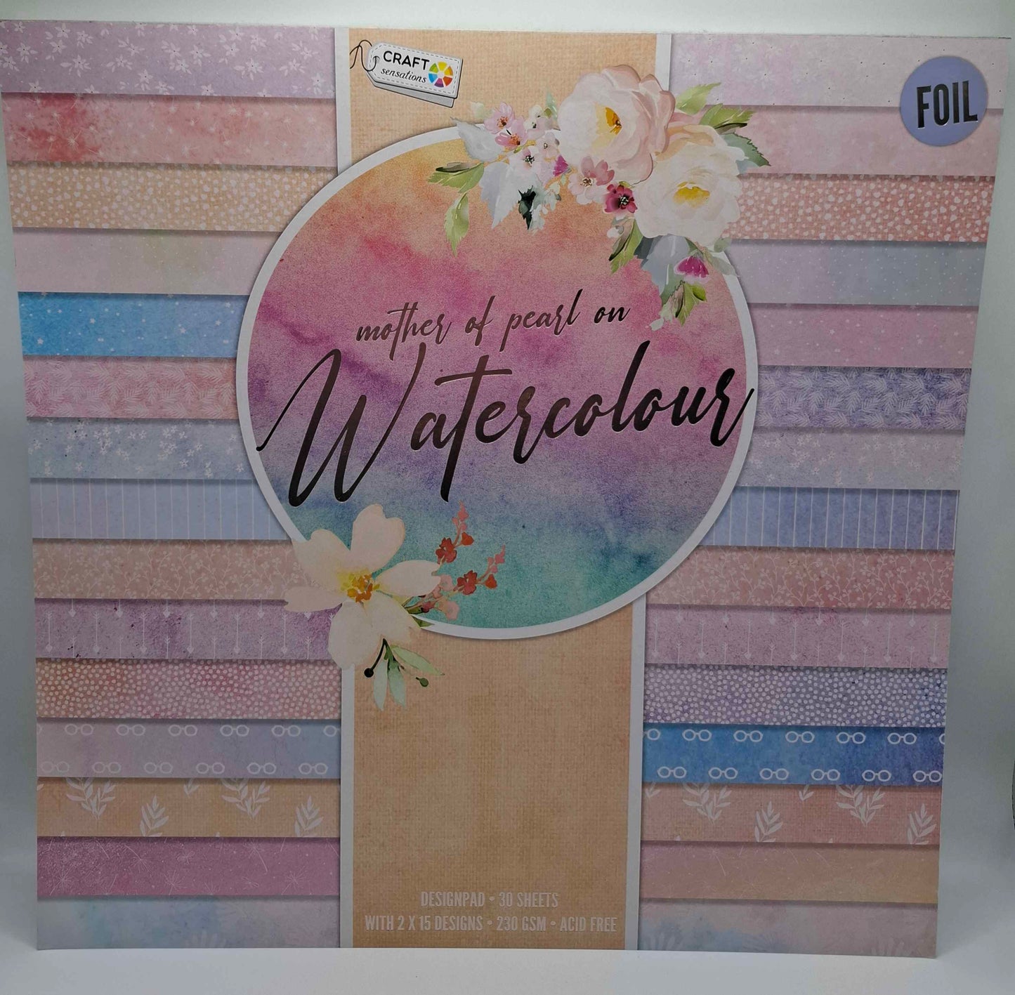 Mother Of Pearl on Watercolour | Foliert | Designblock | Designpad 30.5x30.5 cm Foil | 30 Blatt | Craft Sensations